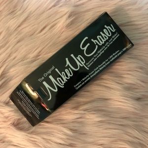 The Original MakeUp Eraser Cloth in Black